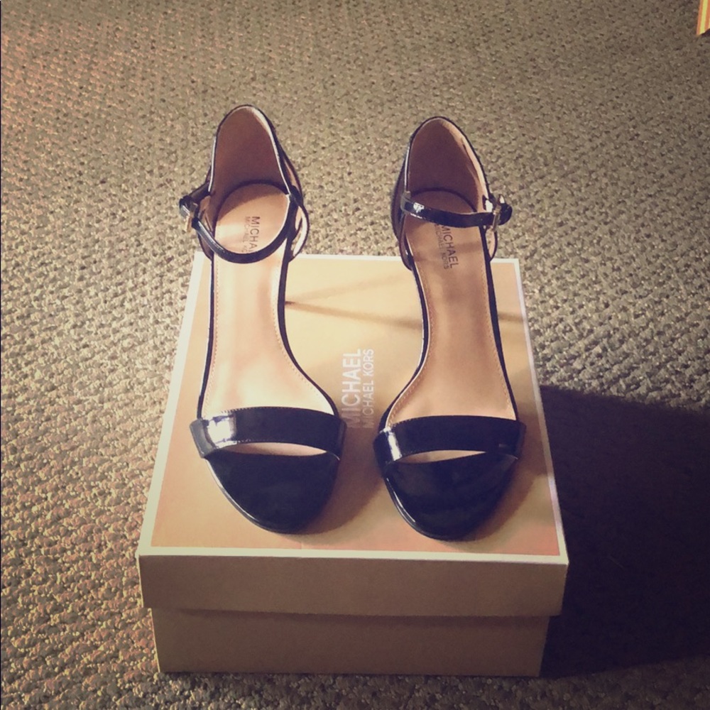 Brand new Michael Kors heels